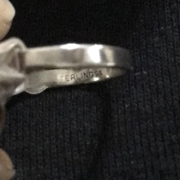 Vintage Hematite/Pearl Navajo Sterling Silver Ring - Picture 5 of 6